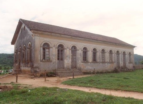 Casa dos Arcos Pedras Grandes