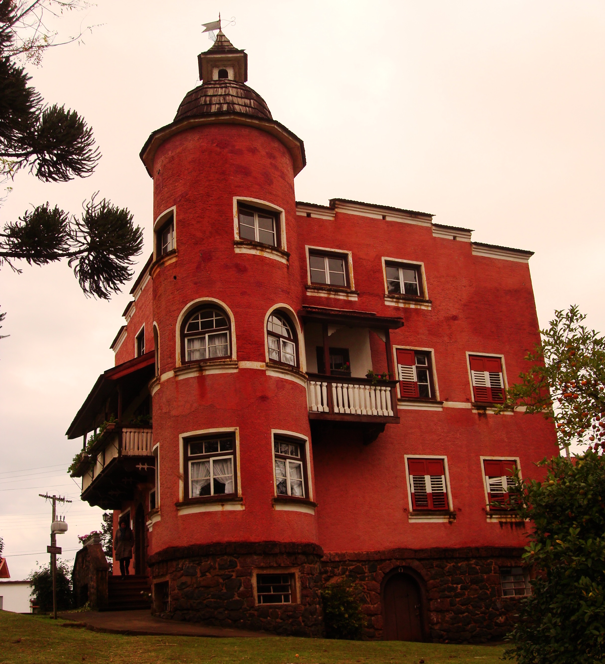 Castelinho Treze Tilias