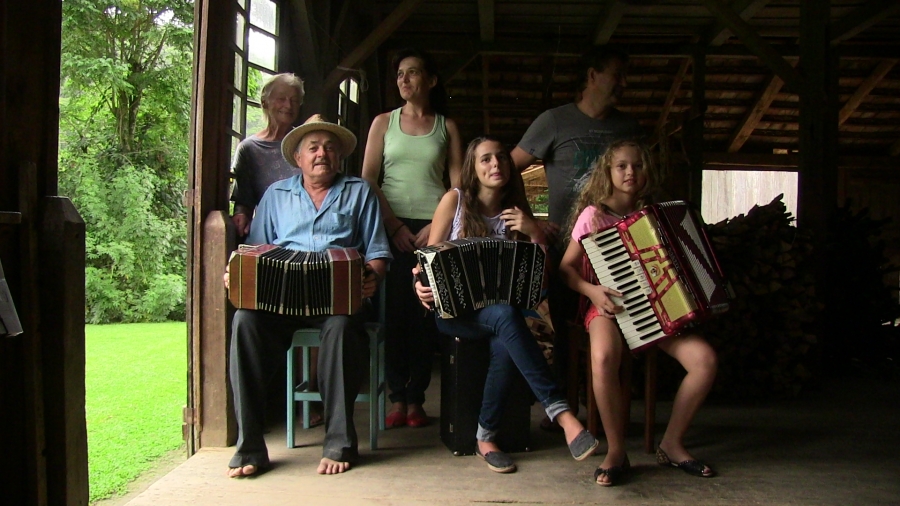 Familia-Viebratnz_Rio-dos-Cedros